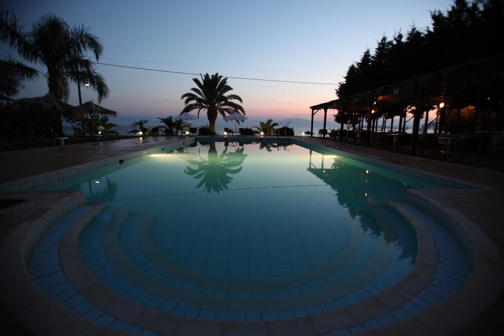 Iria Beach Exterior foto