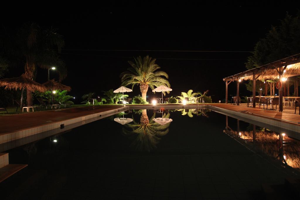 Iria Beach Exterior foto
