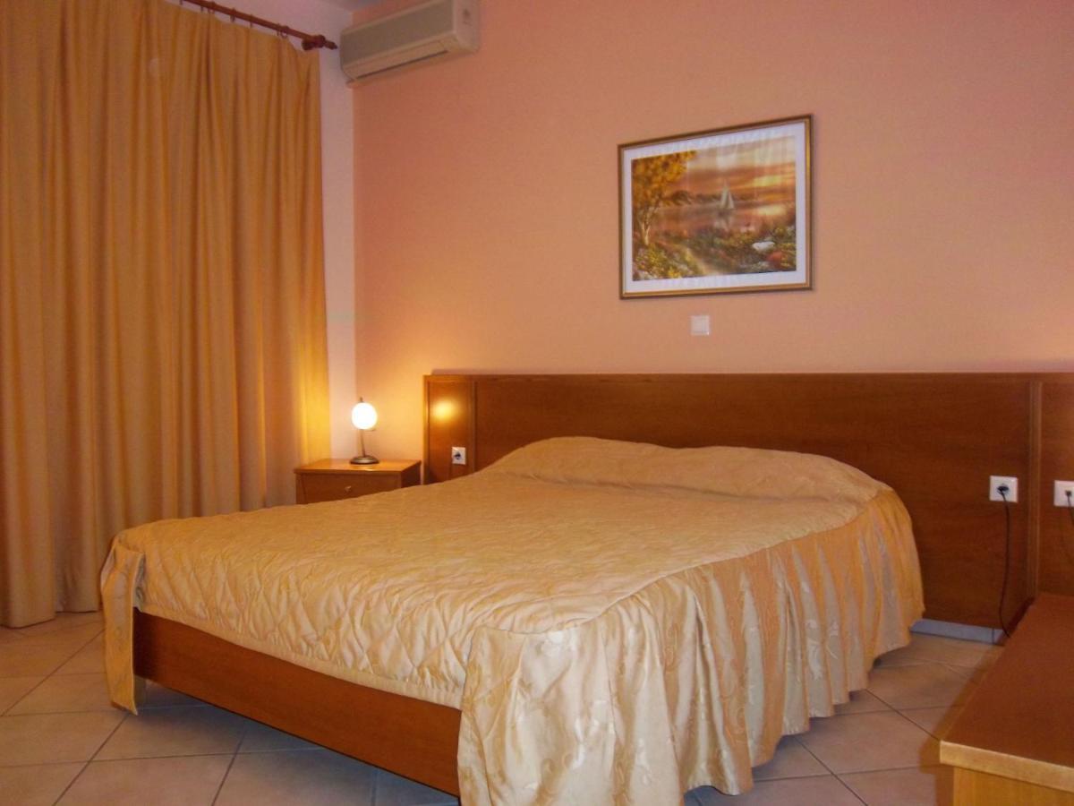Iria Beach Quarto foto